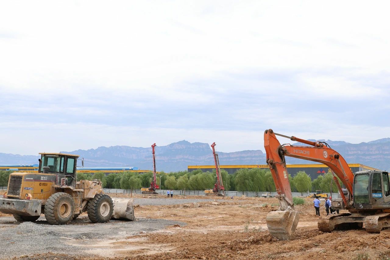 林州市“4+2”工作机制现场办公会在开元（中国）一站式服务平台管业860项目部召开